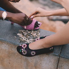 Load image into Gallery viewer, MARY