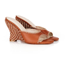 Load image into Gallery viewer, VICKY