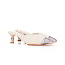 Load image into Gallery viewer, THE RING