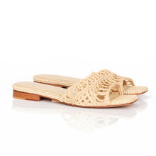 Load image into Gallery viewer, SANDY