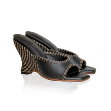 Load image into Gallery viewer, VICKY